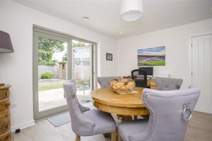 Dining Room- click for photo gallery
